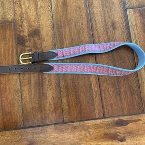 Vineyard Vines belt